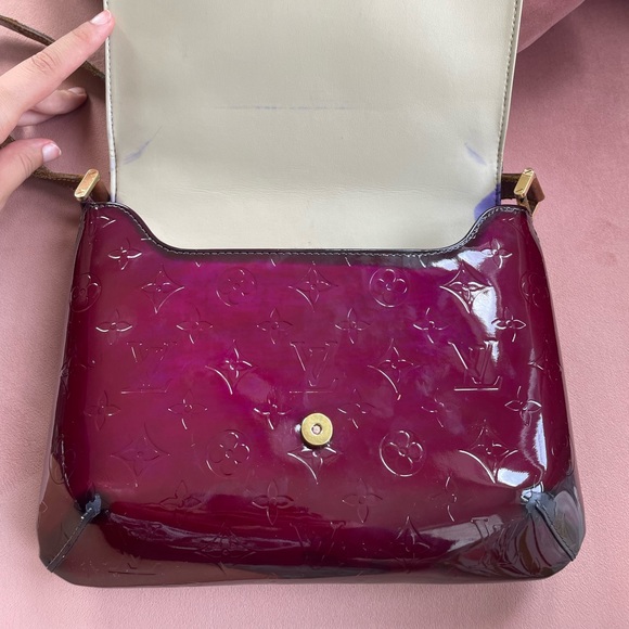 Authentic Louis Vuitton purse - Picture 10 of 10